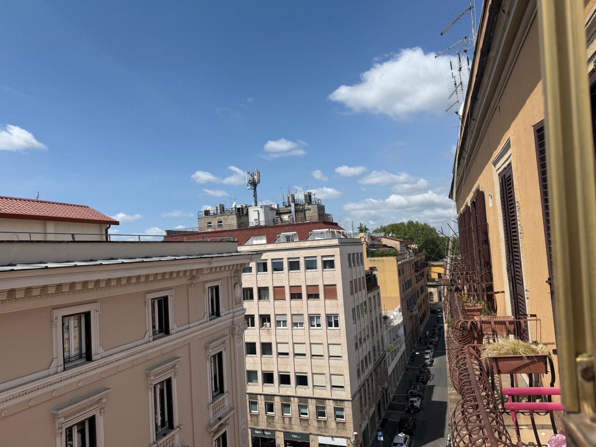 Anthony House, Anthony Floor 3, Castro Pretorio, Rome